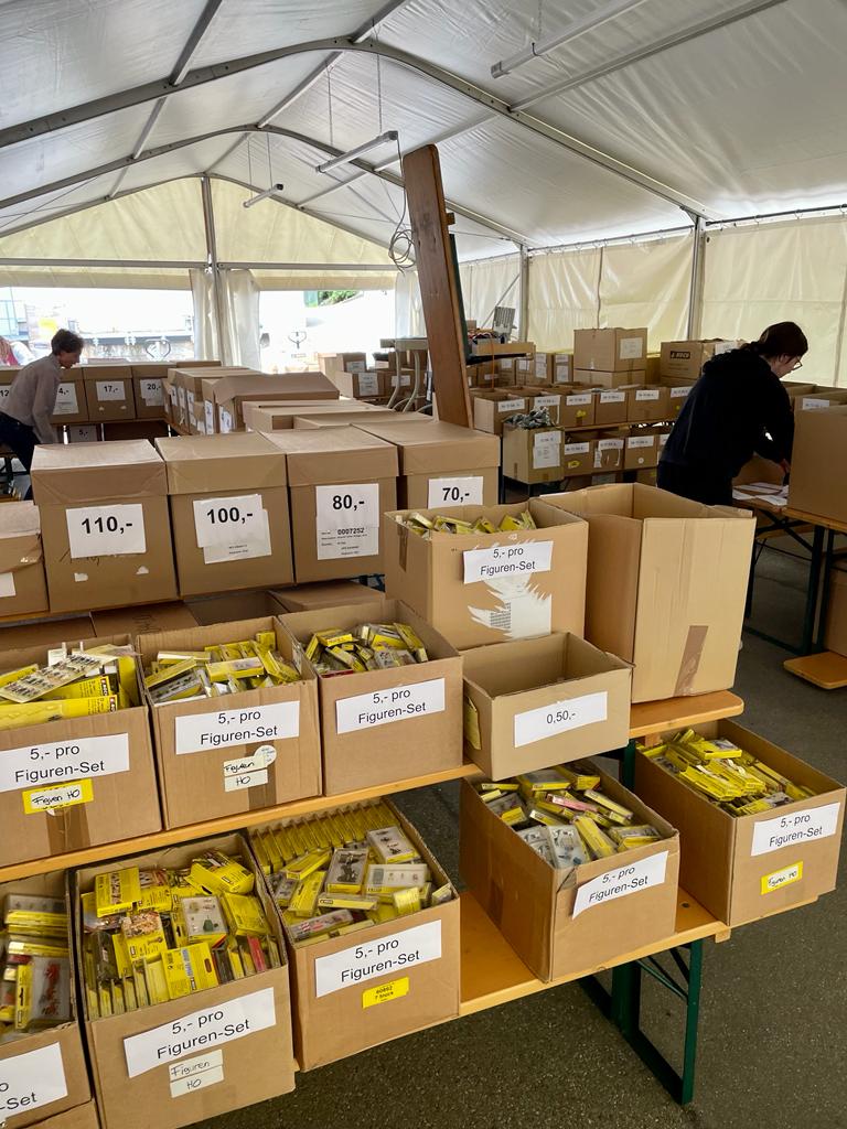 NOCH Flohmarkt