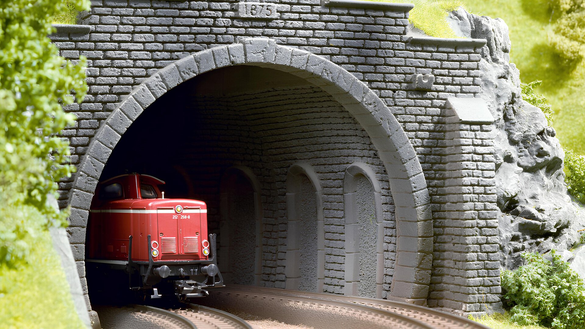 Tunnel-Innenwand