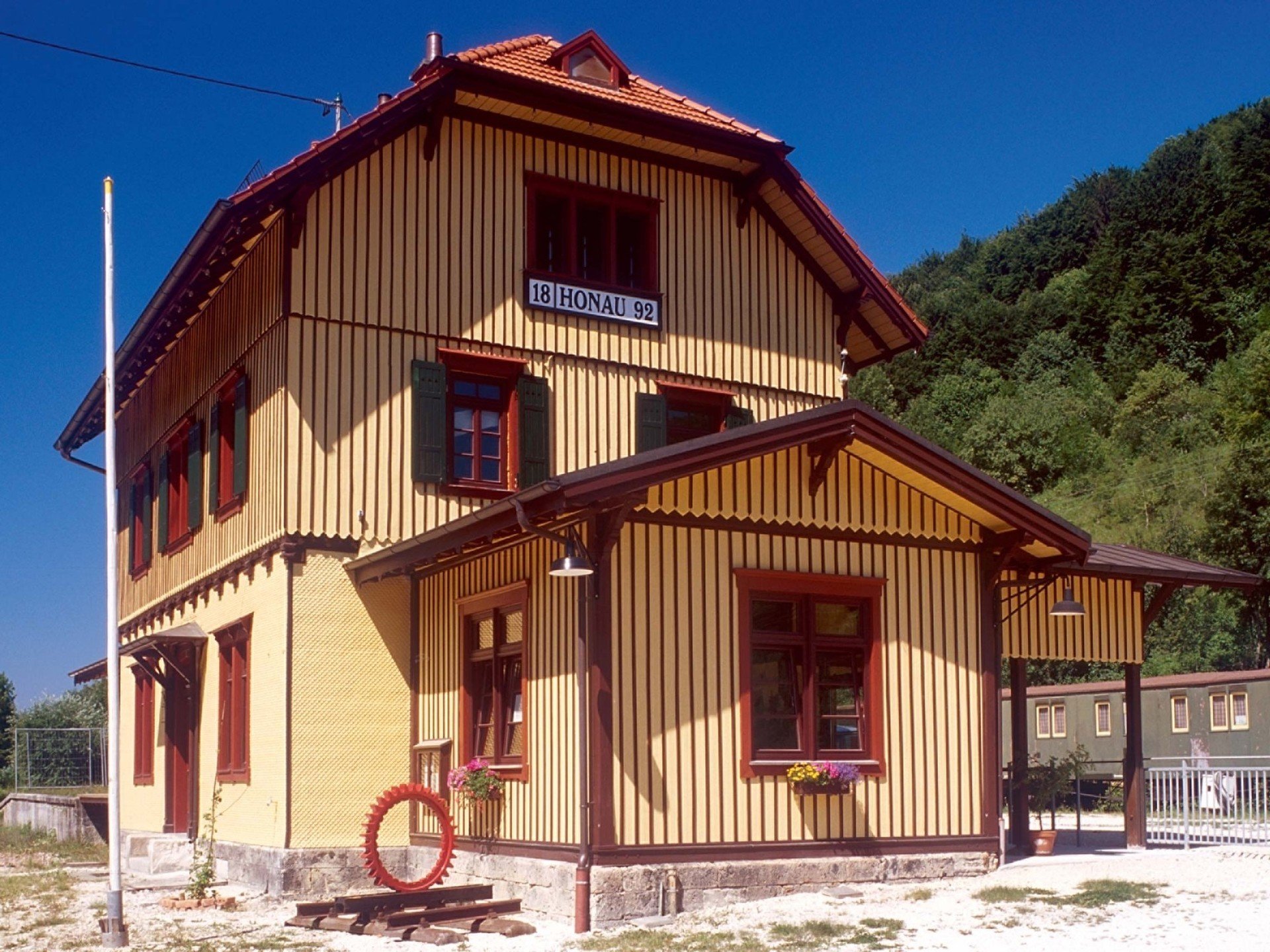 Bahnhof "Honau"